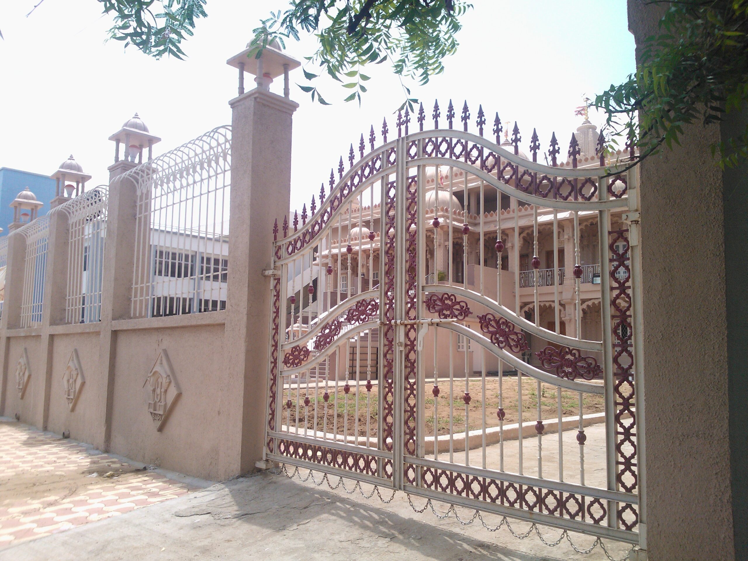 gate-fabrication-work